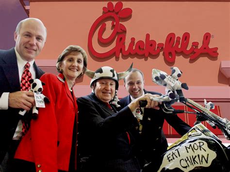 Inside the Lives of the Cathy Family, Heirs to Chick.